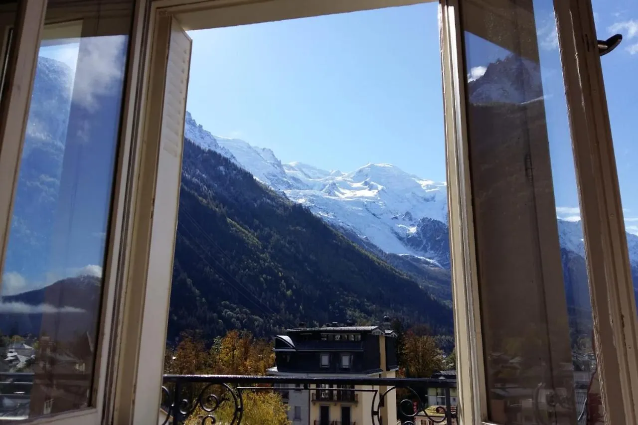 Large Studio In The Center Of Chamonix Apartment