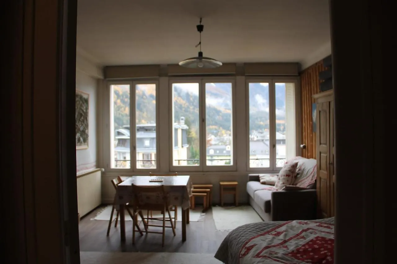 Large Studio In The Center Of Chamonix Apartment